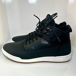 Aldo Men's Black and White High-Top Sneakers, Water Resistant, Size 8, EUC